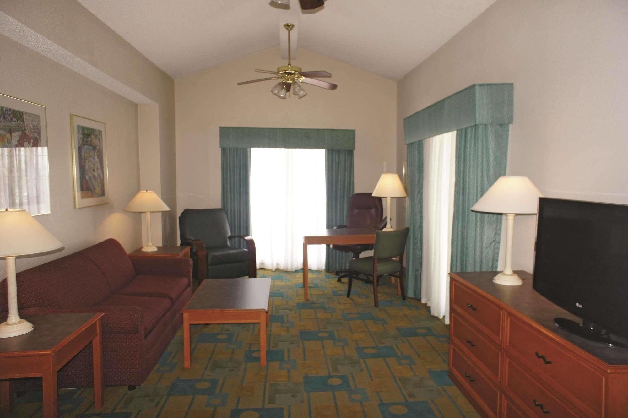 Baymont By Wyndham Fort Myers Central Екстер'єр фото